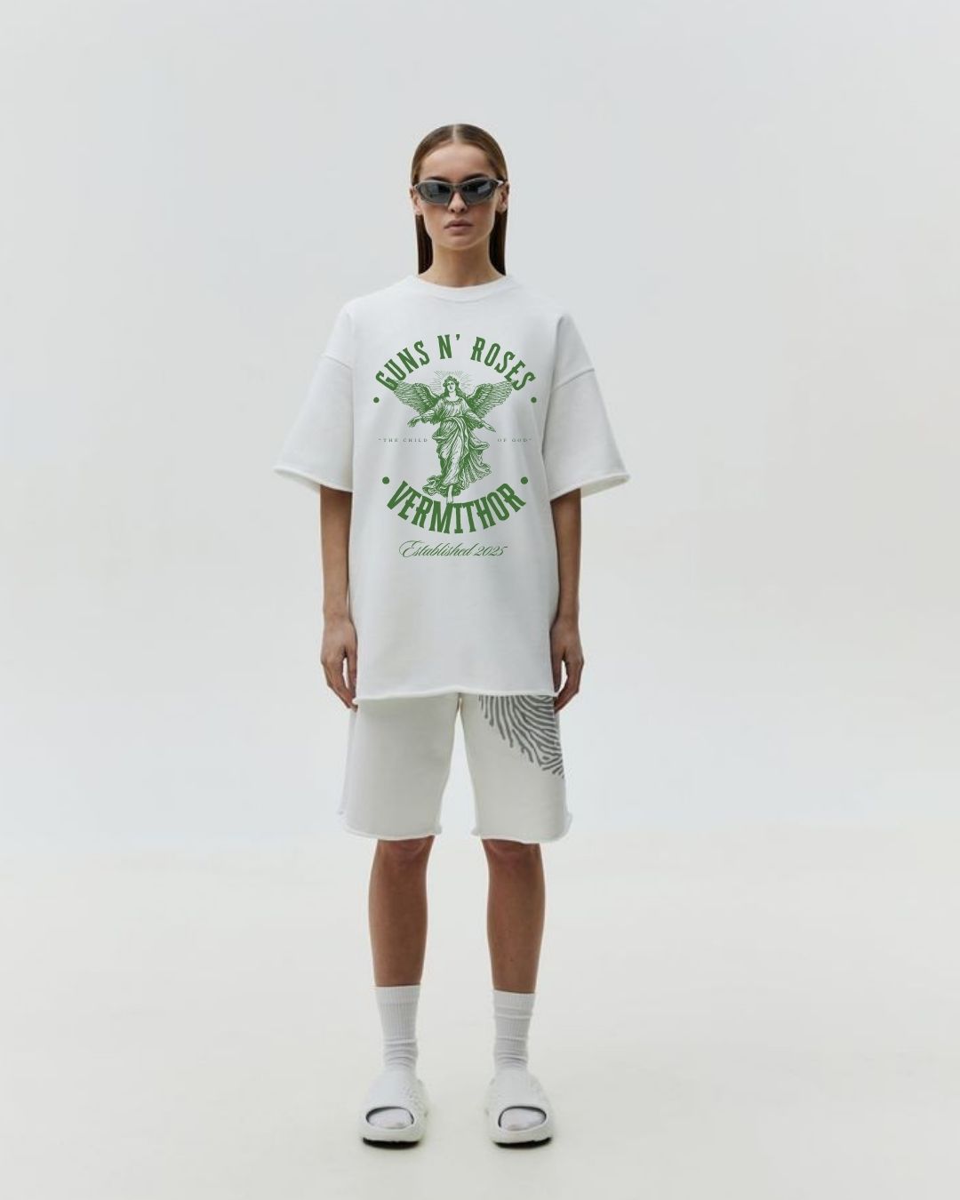 Guns & Roses White Oversized